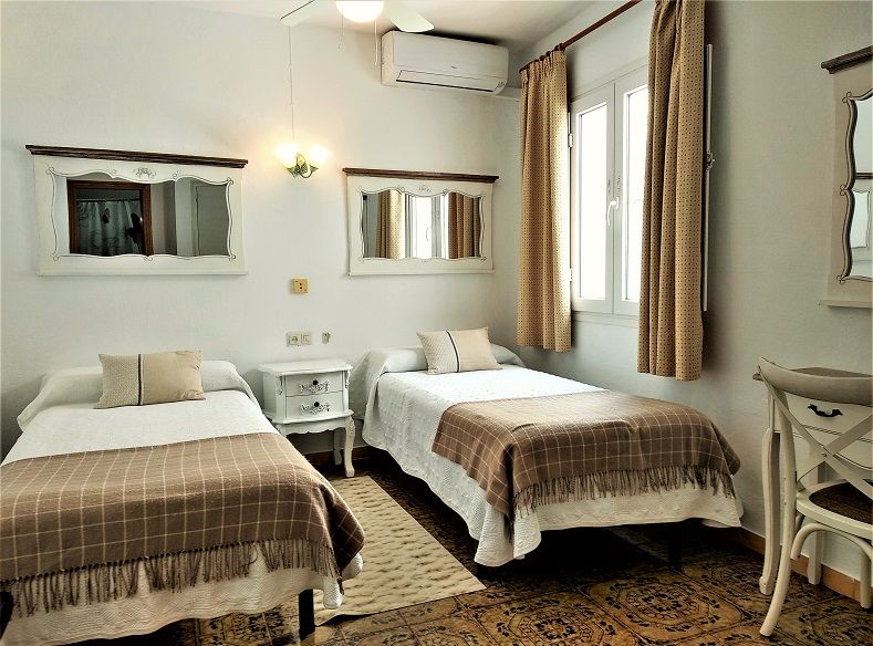 Hostal Enriqueta Habitaci&oacute;n doble